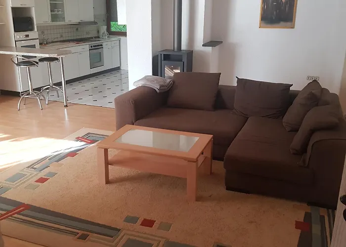 Apartment Ferienwohnung *